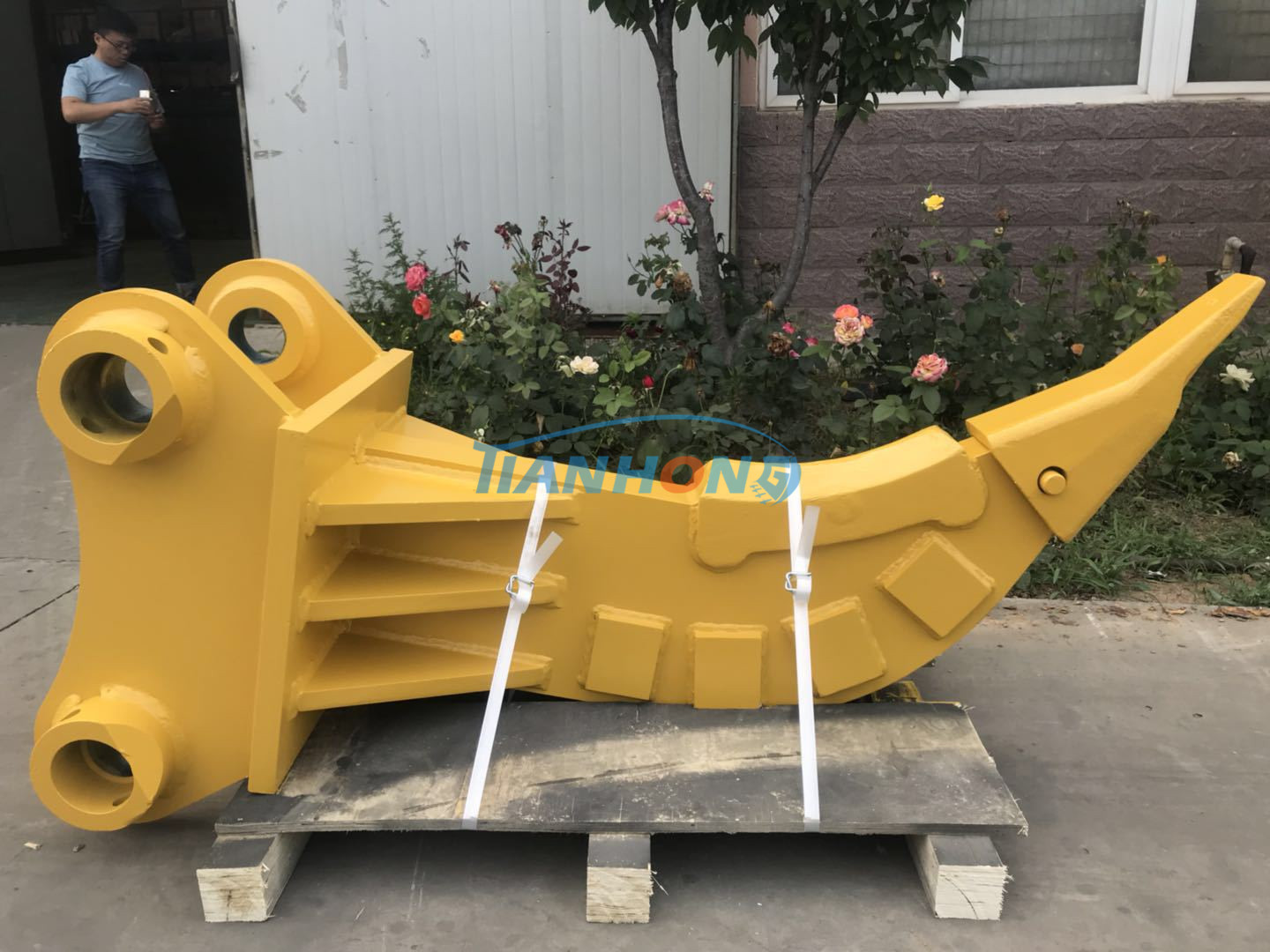 挖掘機單齒松土器，可根據機型定制